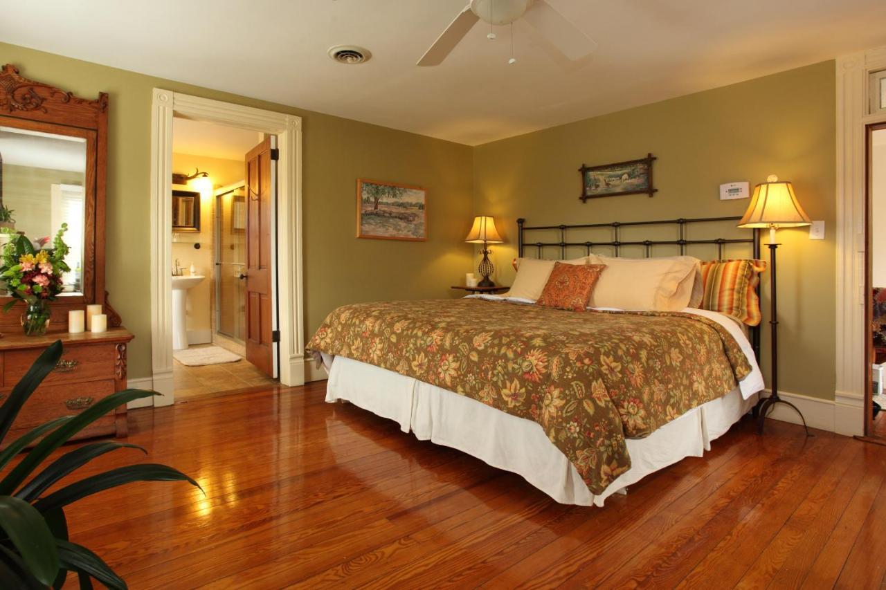 The Inn At Tabbs Creek Port Haywood 외부 사진