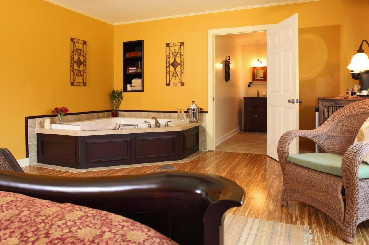 The Inn At Tabbs Creek Port Haywood 외부 사진